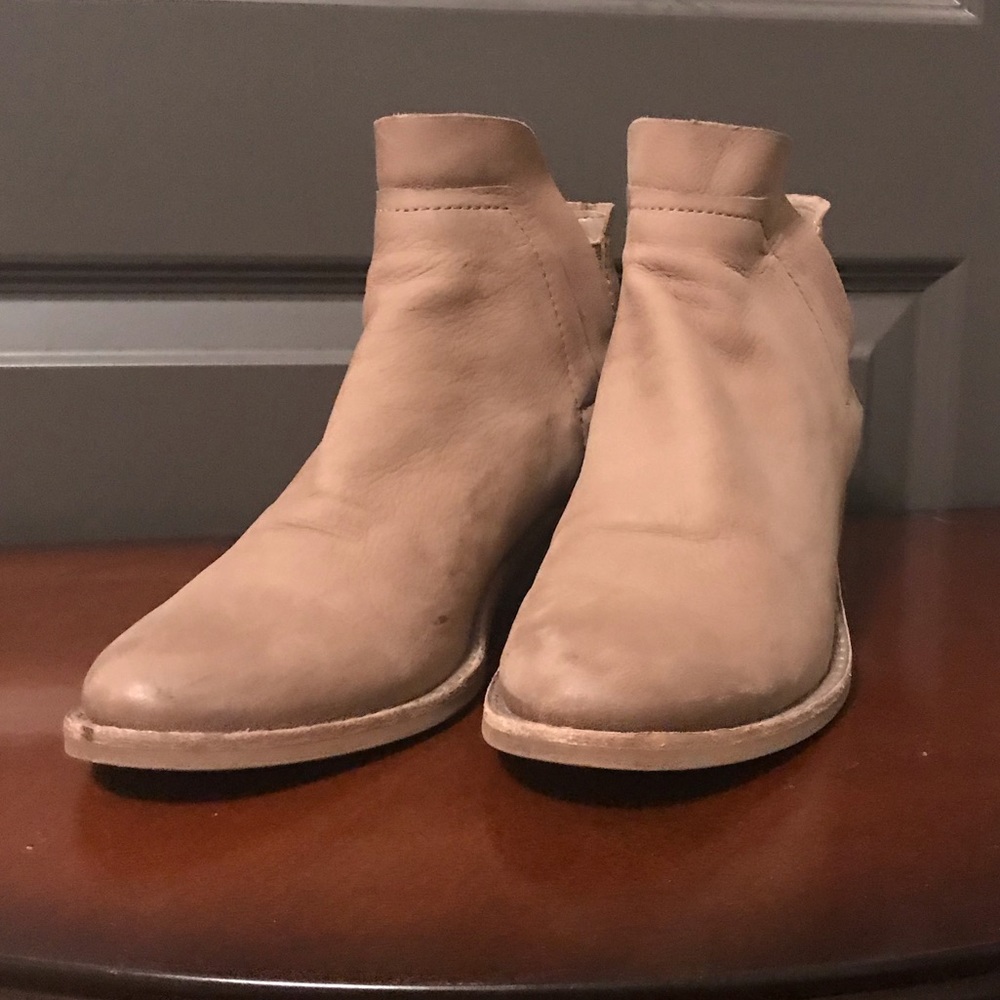 Dolce Vita Taupe Booties